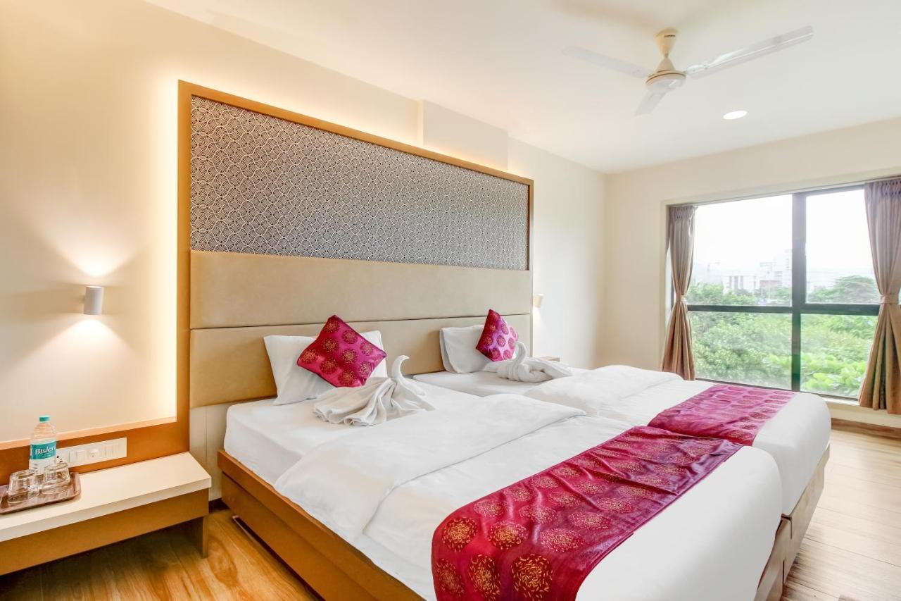 Grand Mookambika Navi Mumbai Exterior photo