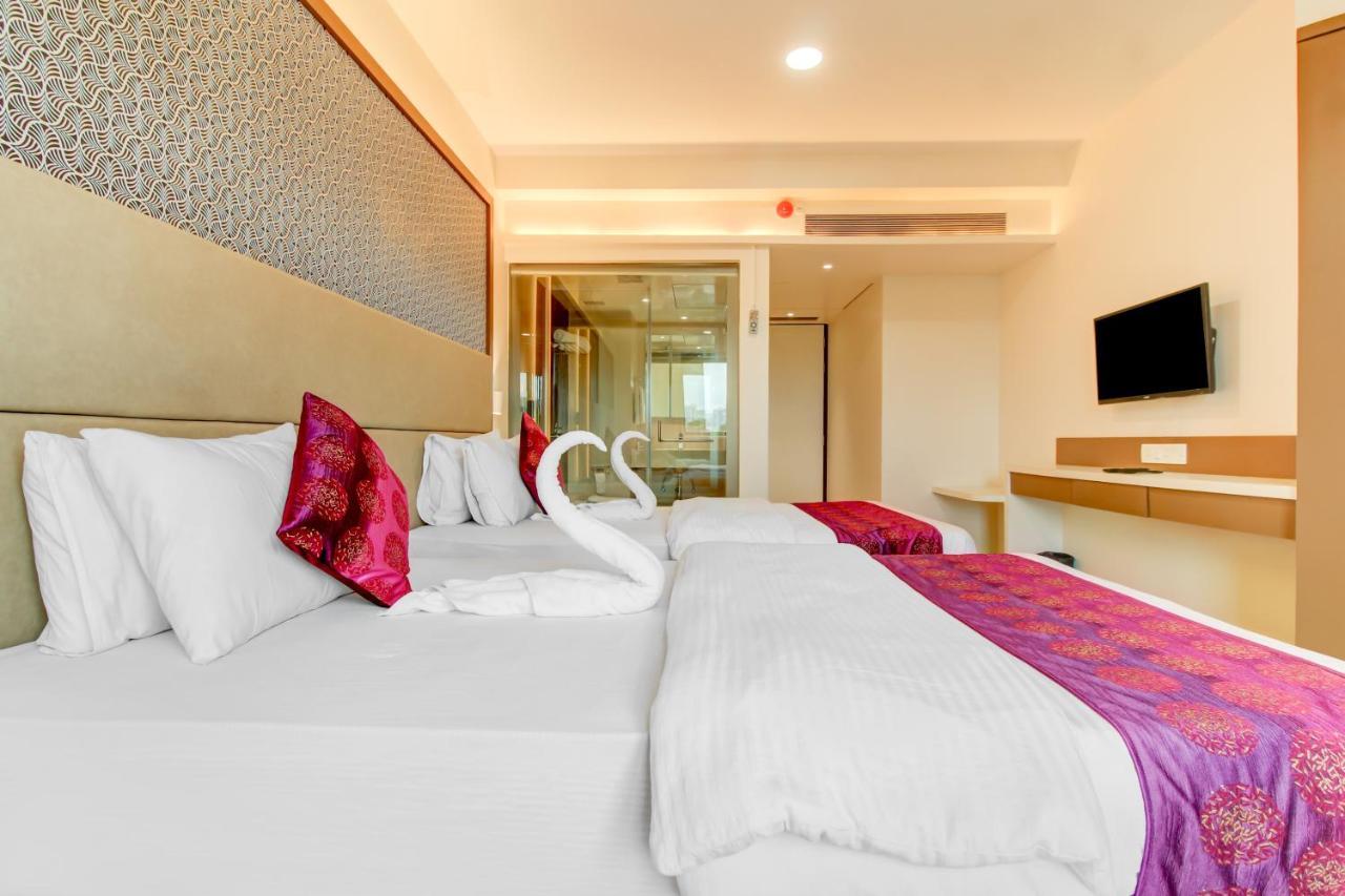 Grand Mookambika Navi Mumbai Exterior photo