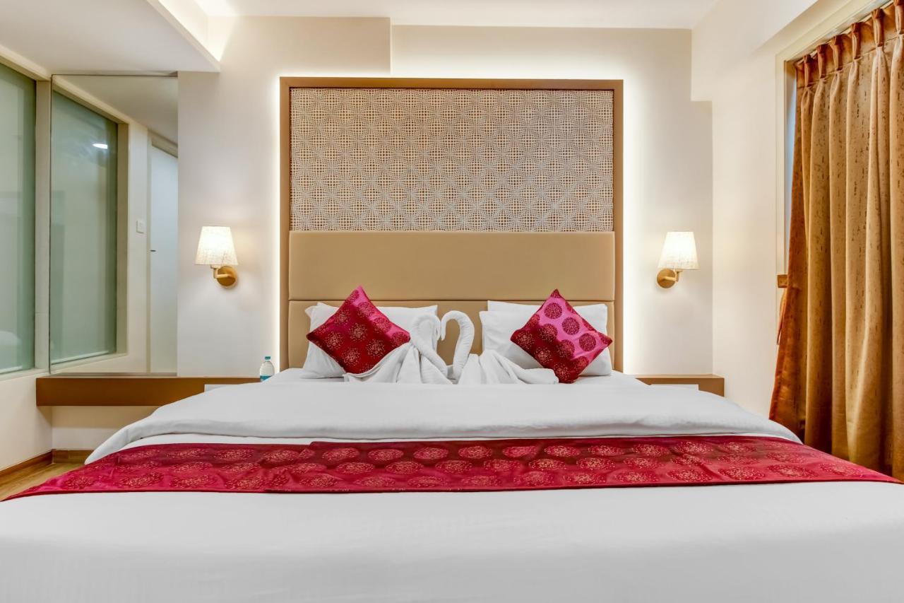 Grand Mookambika Navi Mumbai Exterior photo