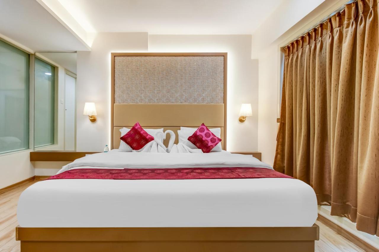 Grand Mookambika Navi Mumbai Exterior photo